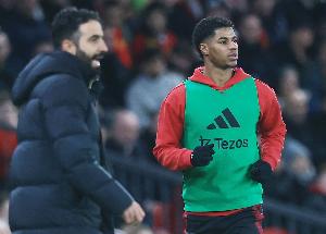 10号被剥夺！罗马诺：拉什福德与曼联关系彻底破裂，首选加盟巴萨