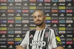 乐鱼体育-热格罗瓦快问快答：偶像梅西，至今没遇到难缠的对手，我不可阻挡