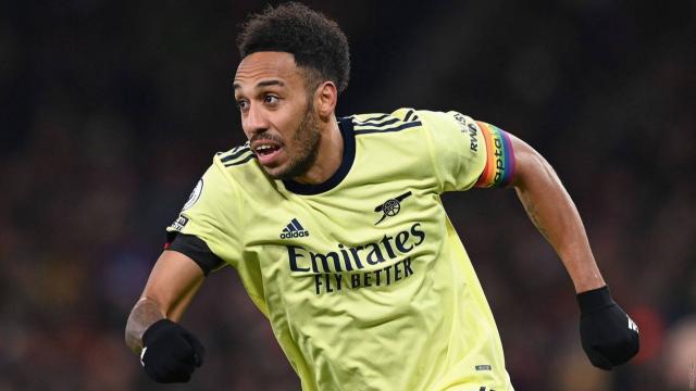 乐鱼体育-官方：奥巴梅扬解约签巴萨 但他是进球的保障吗？